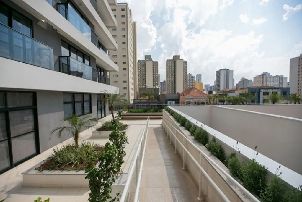 Furnished 1-bedroom apartment with balcony — photo 51
