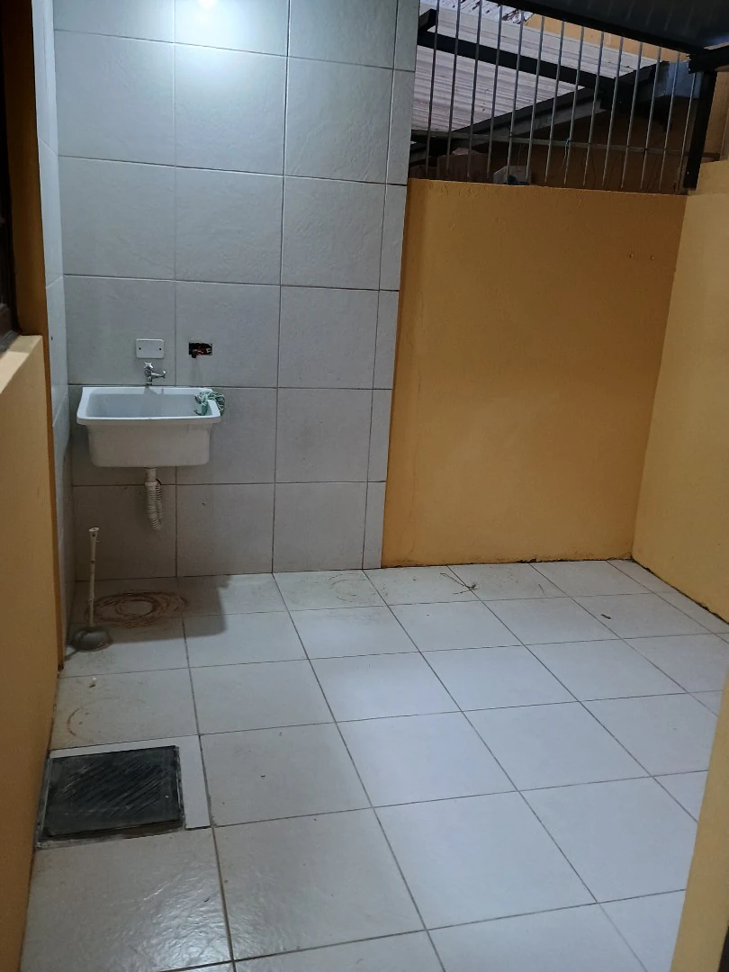 House, 163 m², with a private BBQ — photo 12