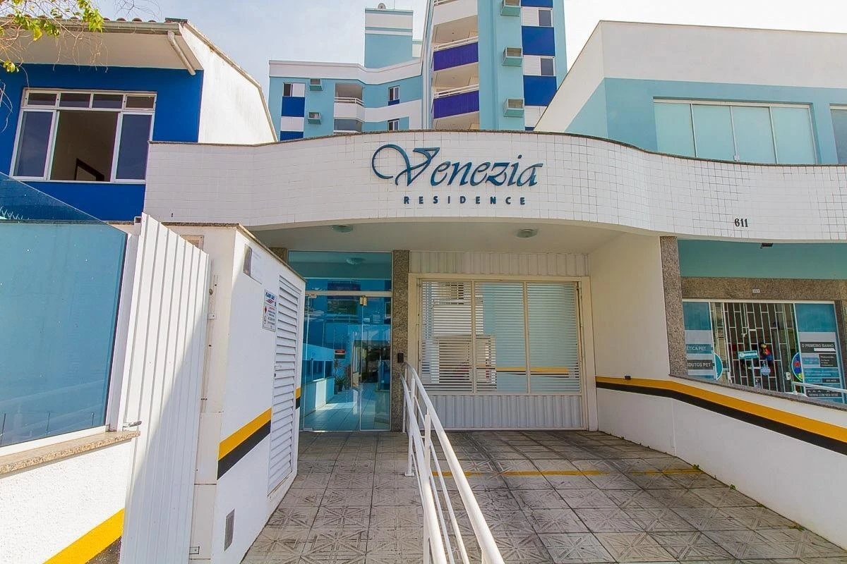 Departamento con balcón gourmet en Florianópolis — photo 21