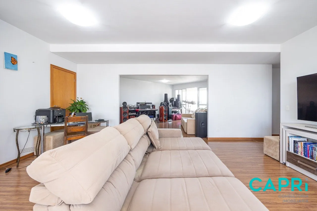Furnished 318 m² apartment with 4 bedrooms and 3 parking — photo 27