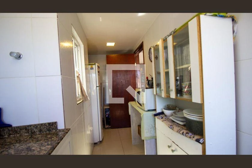 Top-floor apartment with 3 bedrooms and 290 m² terrace — photo 37