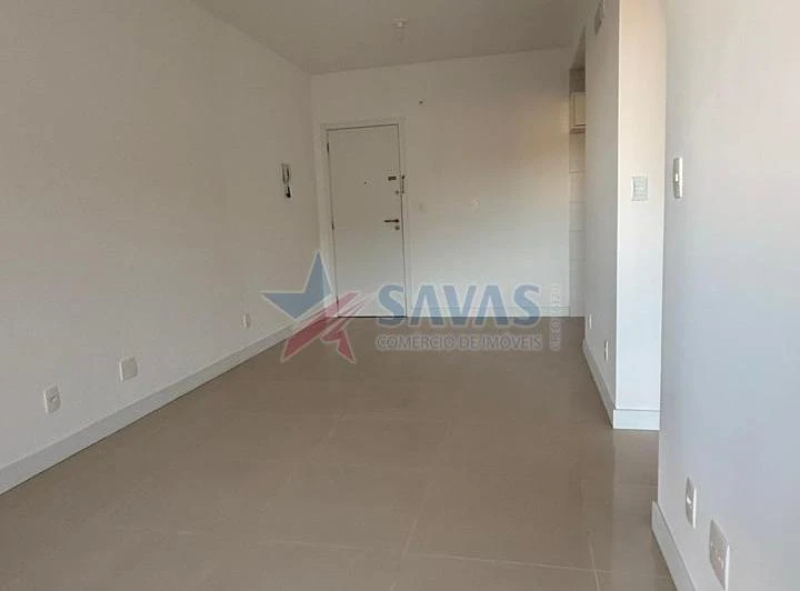2-bedroom apartment with en-suite and balcony — photo 5