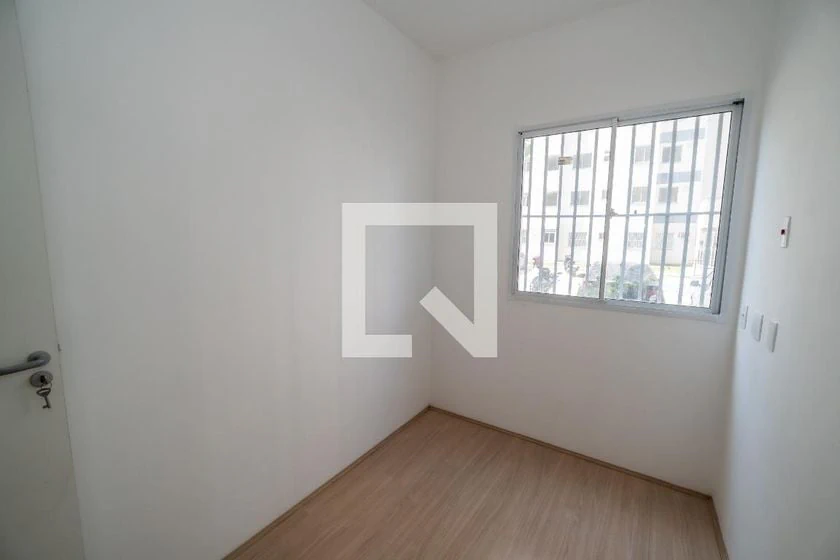 Apartamento não mobiliado com 2 quartos e 43 m² — photo 2