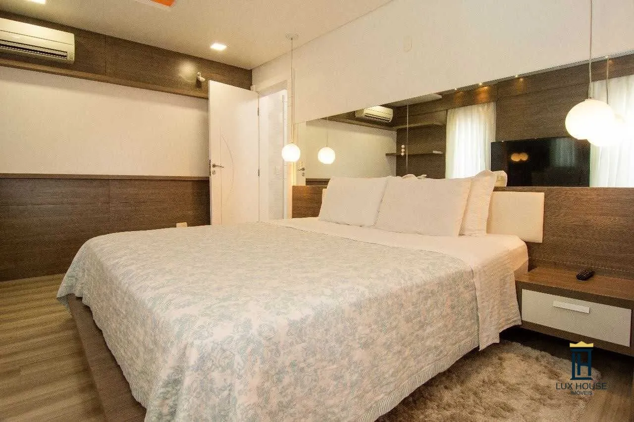 Casa amueblada con 5 suites y 450 m² para locación anual — photo 12