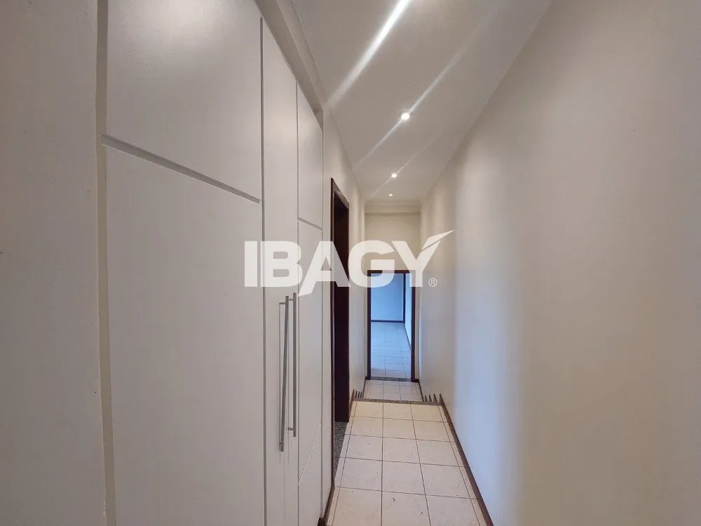 House for rent with 6 bedrooms, 5 suites and 7 bathrooms — photo 62