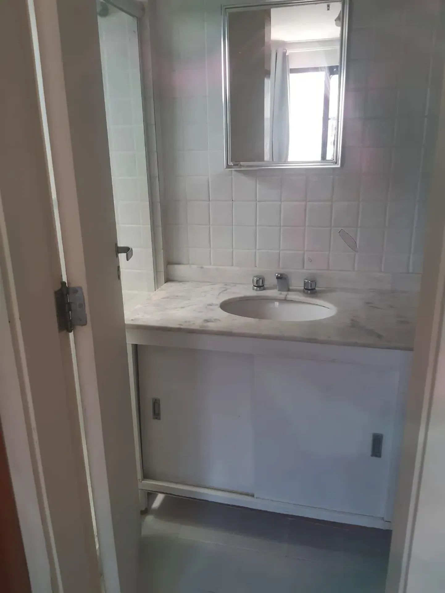 Furnished apartment, 44 m², with a mountain view — photo 9