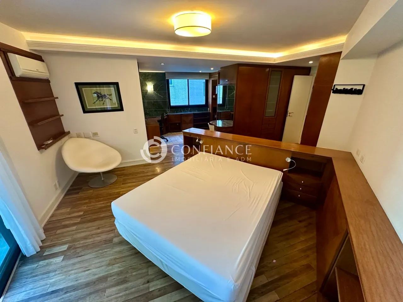 Apartamento de 230 m² com 2 quartos e armários embutidos — photo 23