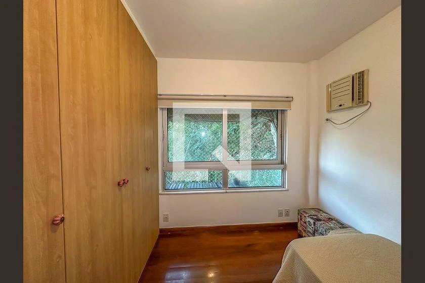 Furnished apartment with 2 bedrooms and 80 m² — photo 13