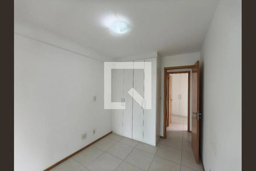 3-bedroom apartment in a building with a sauna — photo 46