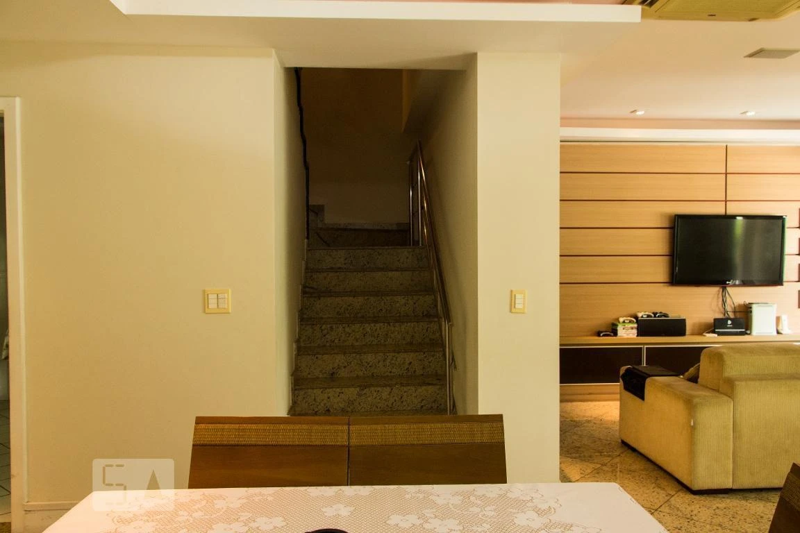 Casa com 4 quartos, 400 m² e 6 banheiros — photo 21