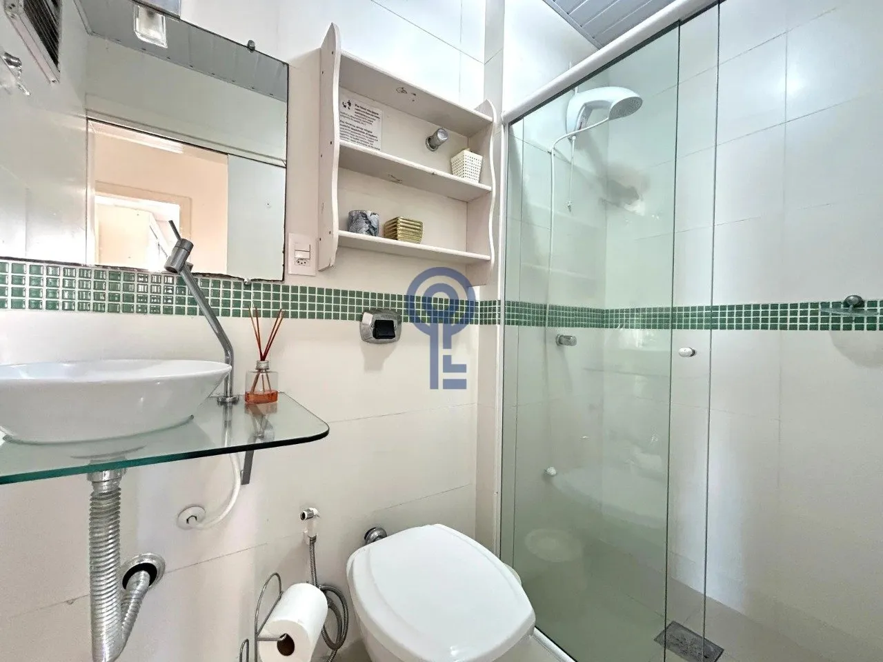 Apartamento mobiliado com 2 quartos e sacada — photo 10