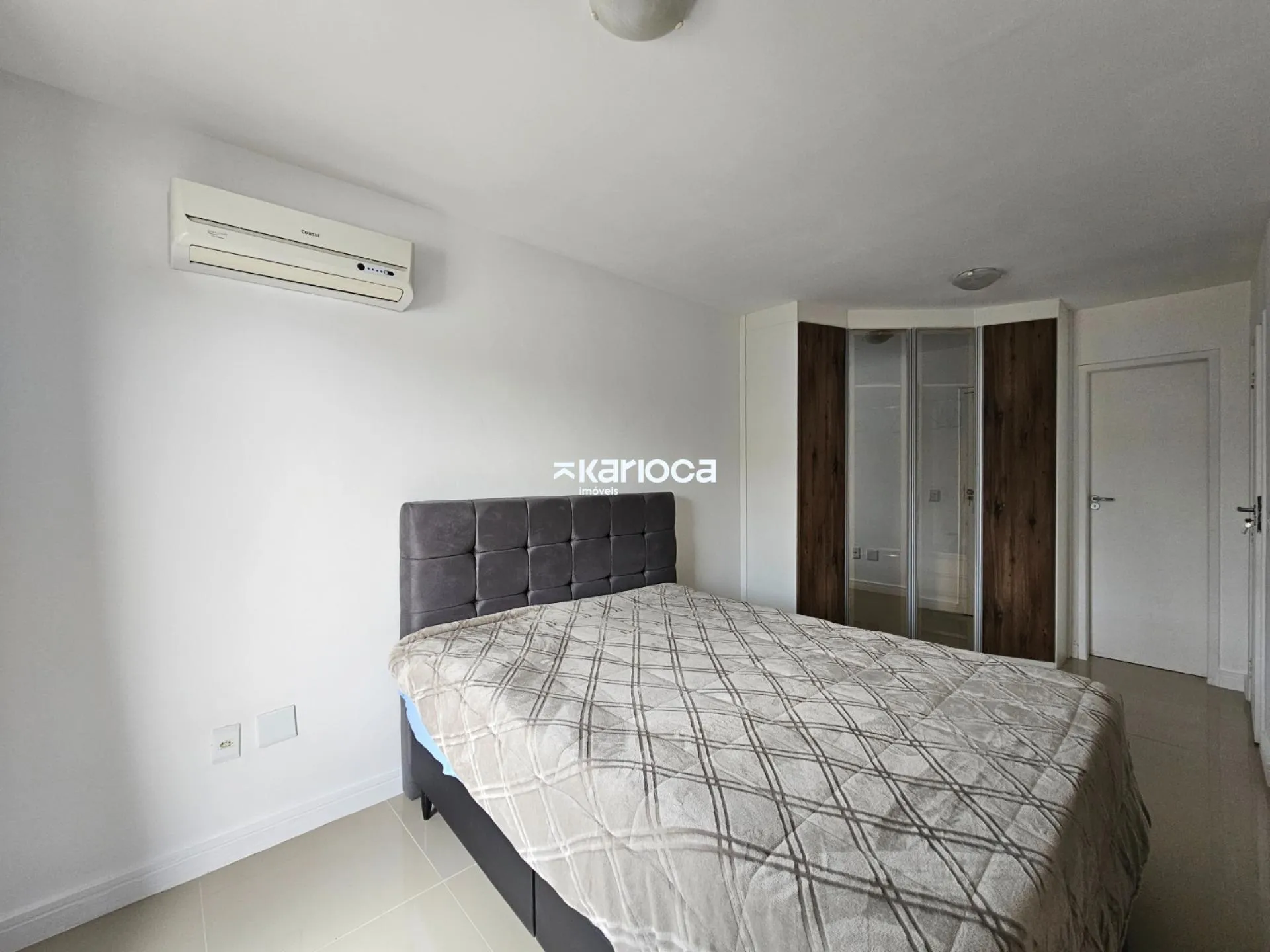 Furnished apartment with closed kitchen and 4 bedrooms — photo 44