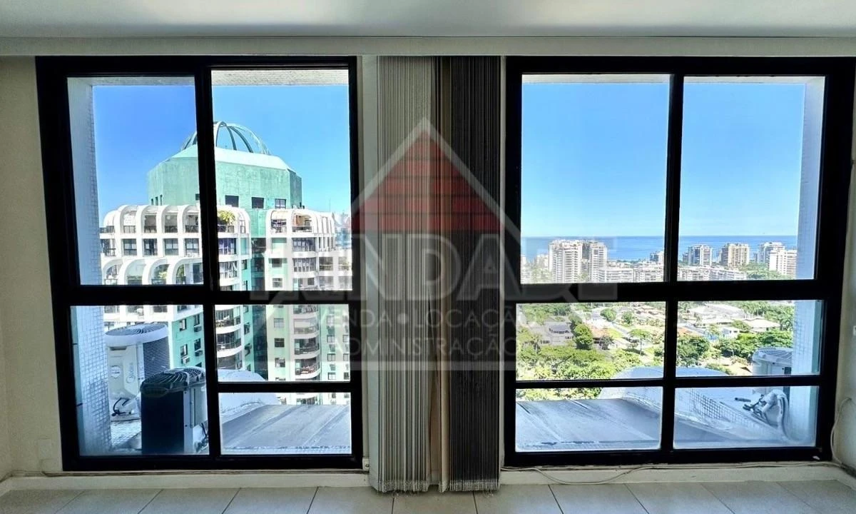 Unfurnished apartment with 3 en-suite bedrooms, 200 m² — photo 5