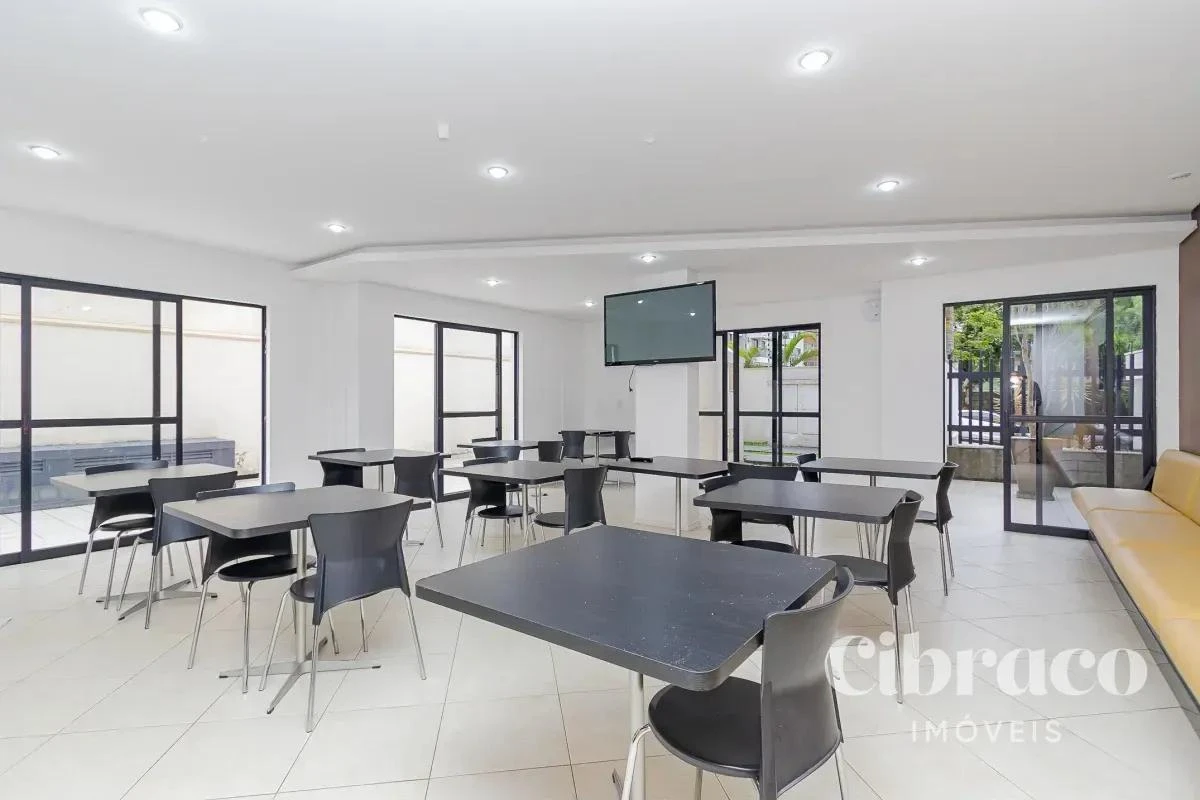 One-bedroom apartment with a washing machine in Curitiba — photo 24