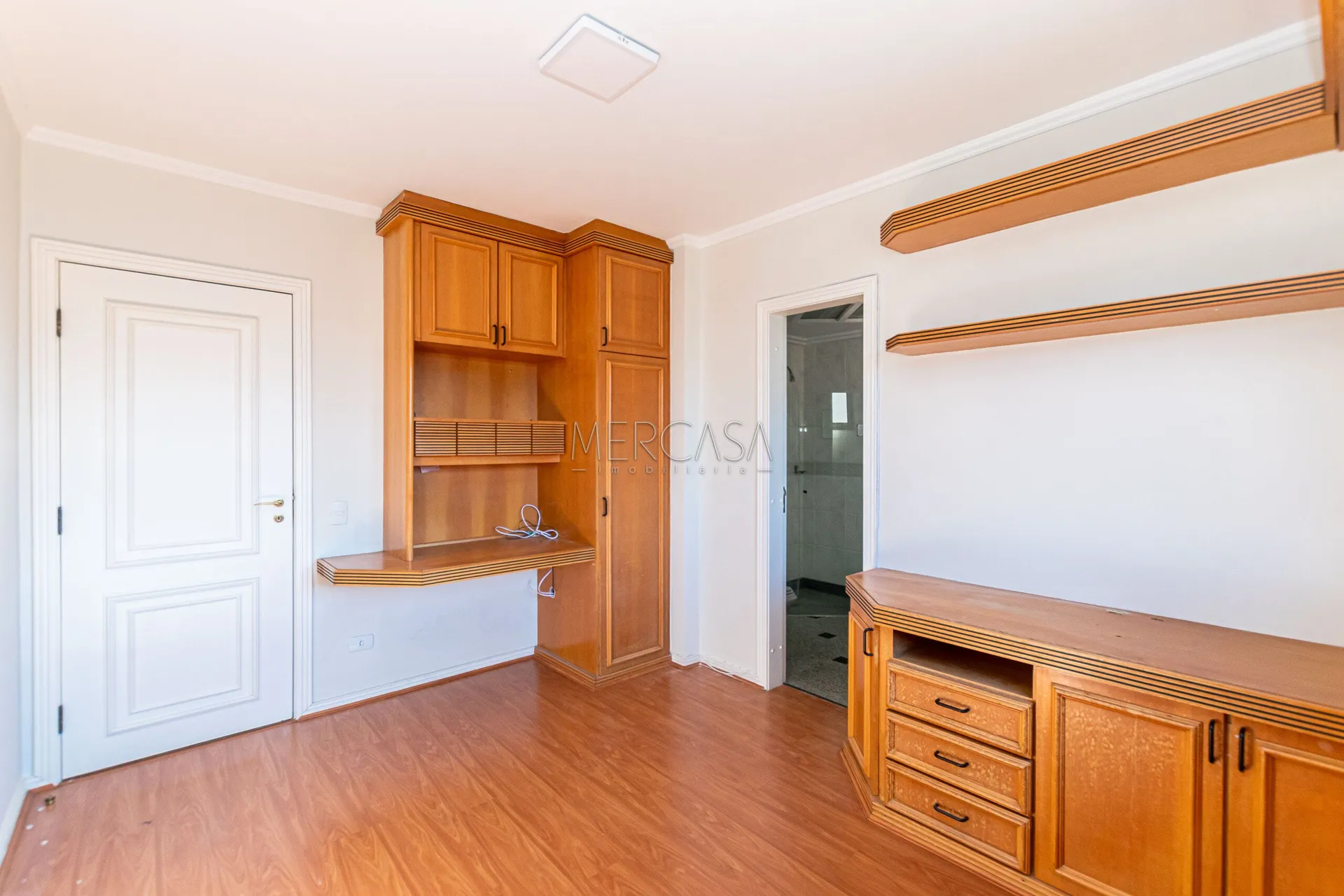Apartamento com 3 quartos, 5 banheiros e 4 vagas — photo 23