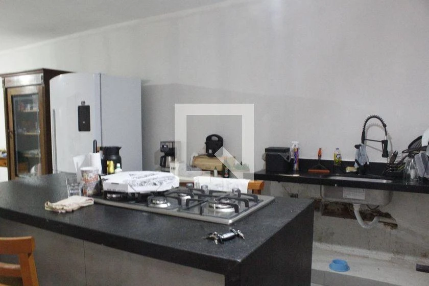 Furnished house, 400 m², with a grill on the balcony — photo 2