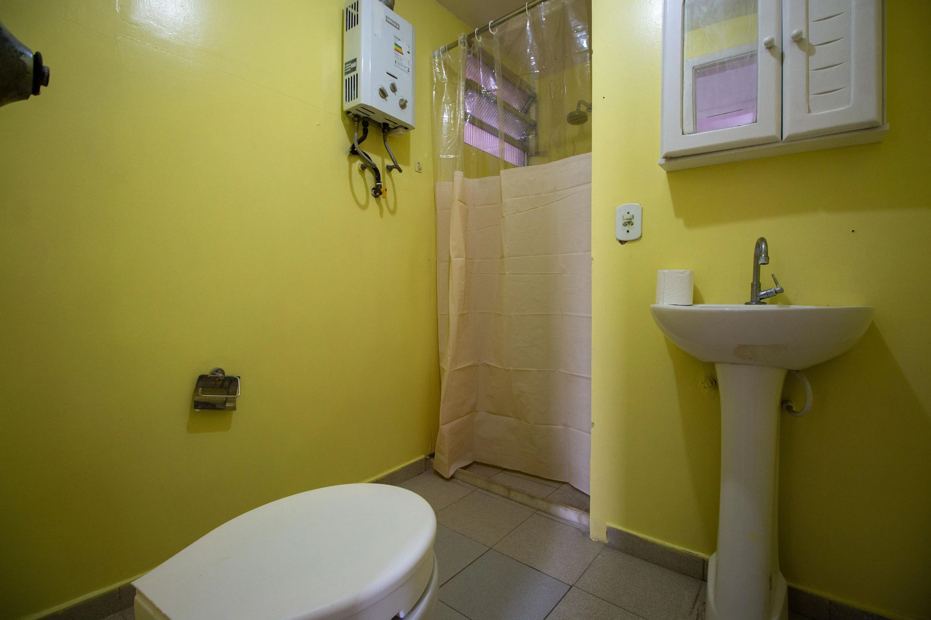 68 m² apartment with a washing machine and a mountain view — photo 13