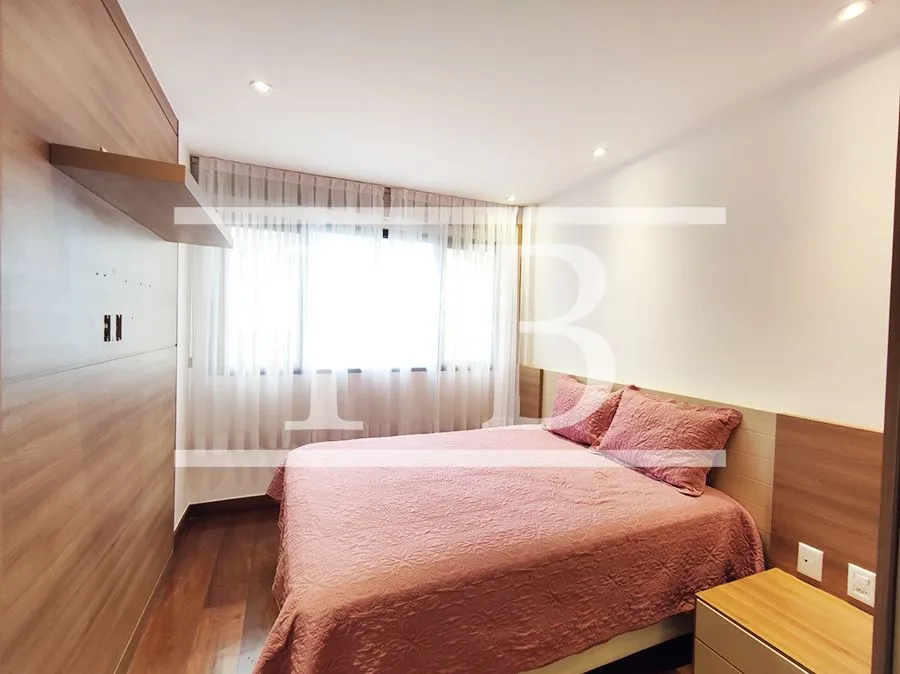 Apartamento para alugar com 3 dormitórios e varanda de vidro — photo 6