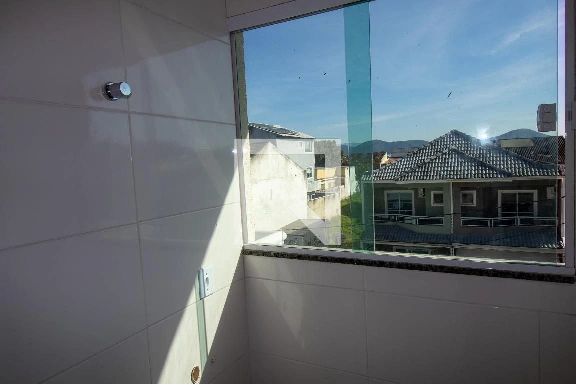 Apartamento de 1 quarto com vaga e cozinha fechada — photo 2