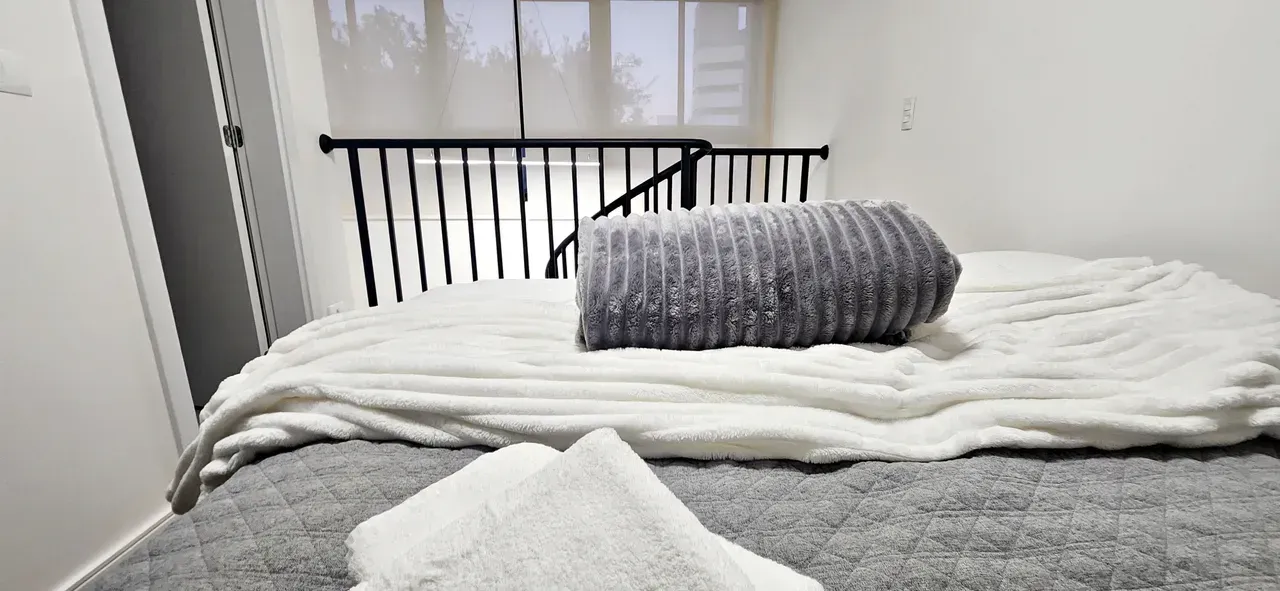 Furnished duplex apartment with 1 bedroom and 2 bathrooms — photo 10