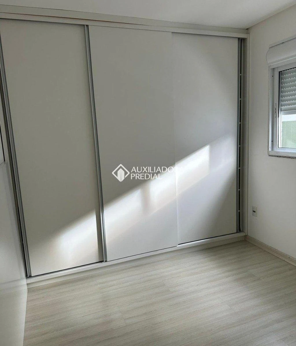 Apartment, 98 m², with a grill on the balcony — photo 13