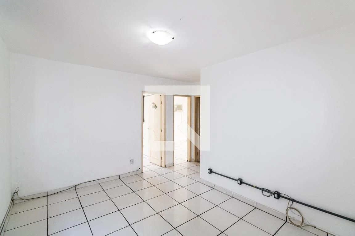 3-bedroom apartment with a separate gas-stove kitchen — photo 32