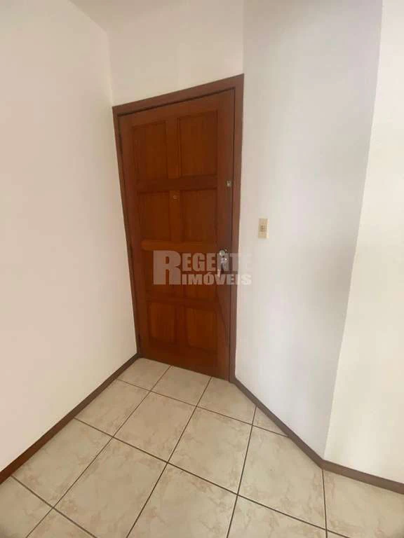 107 m² apartment with 3 bedrooms, suite, 1 parking — photo 5