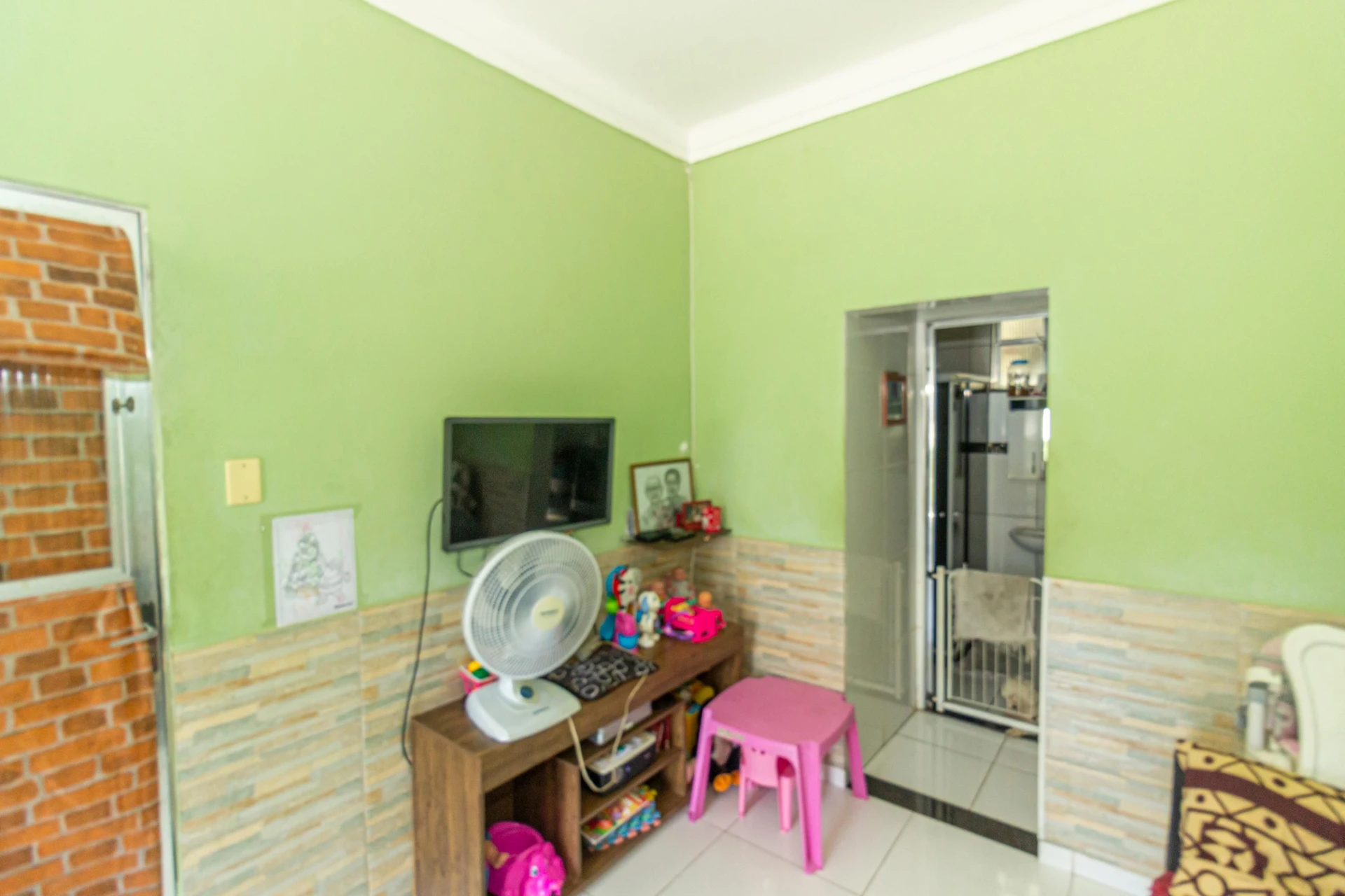 Furnished 2-bedroom apartment with gas stove kitchen — photo 20
