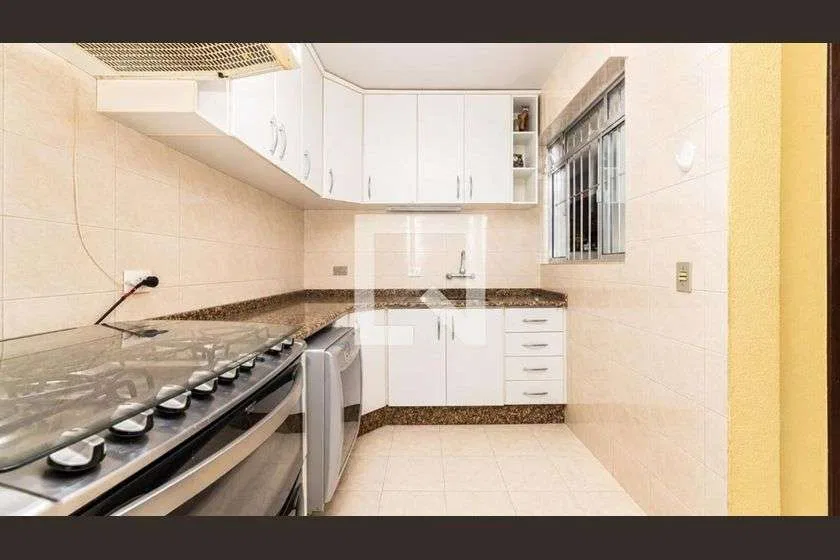 House with 4 bedrooms and 275 m² plus shared BBQ area — photo 15