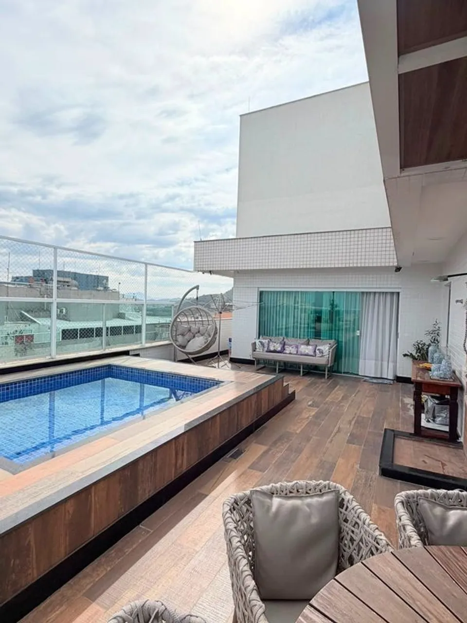 Rental apartment with 4 bedrooms and 3 bathrooms — photo 12