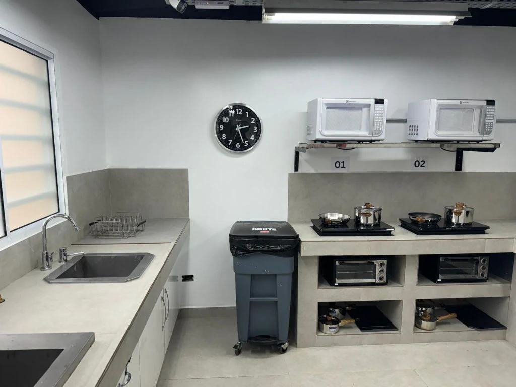 1-bedroom apartment with gas cooking in 14 m² — photo 6