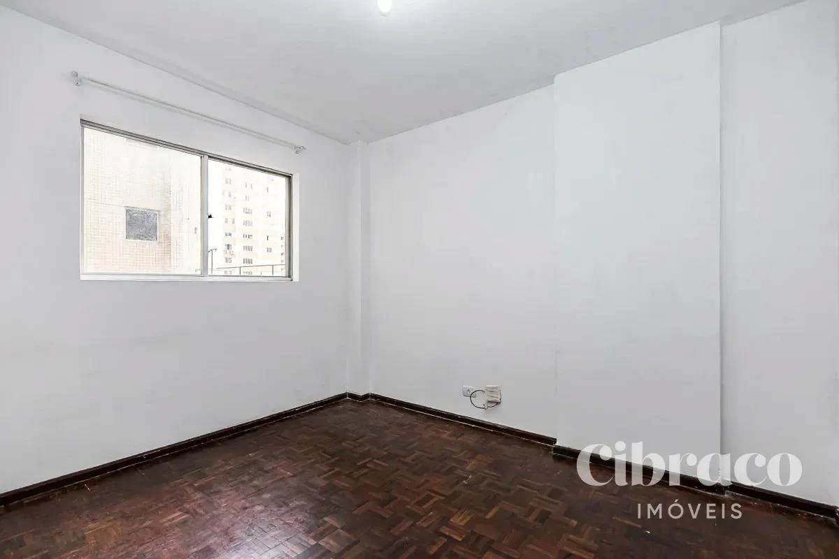 One-bedroom apartment with a washing machine in Curitiba — photo 2