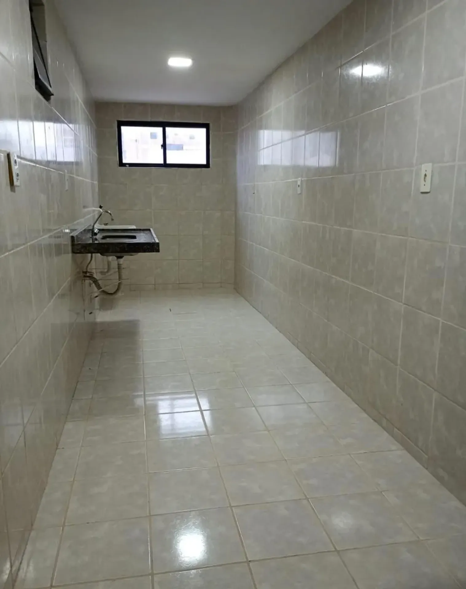 3-bedroom apartment with 1 en-suite and 2 bathrooms — photo 6