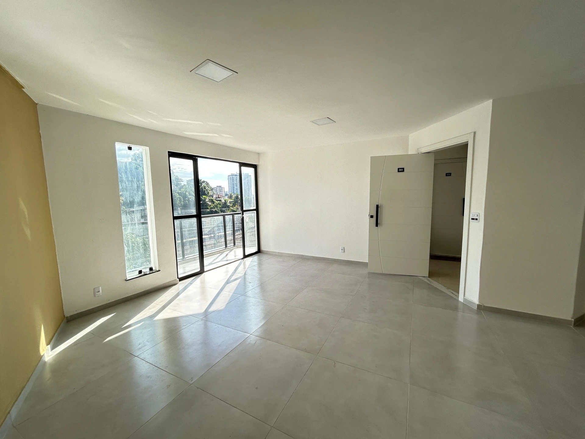 Apartment with 2 bedrooms and 1 suite, open kitchen — photo 10