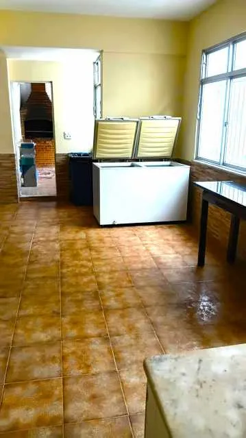 2-bedroom apartment with 1 bathroom and no parking — photo 3