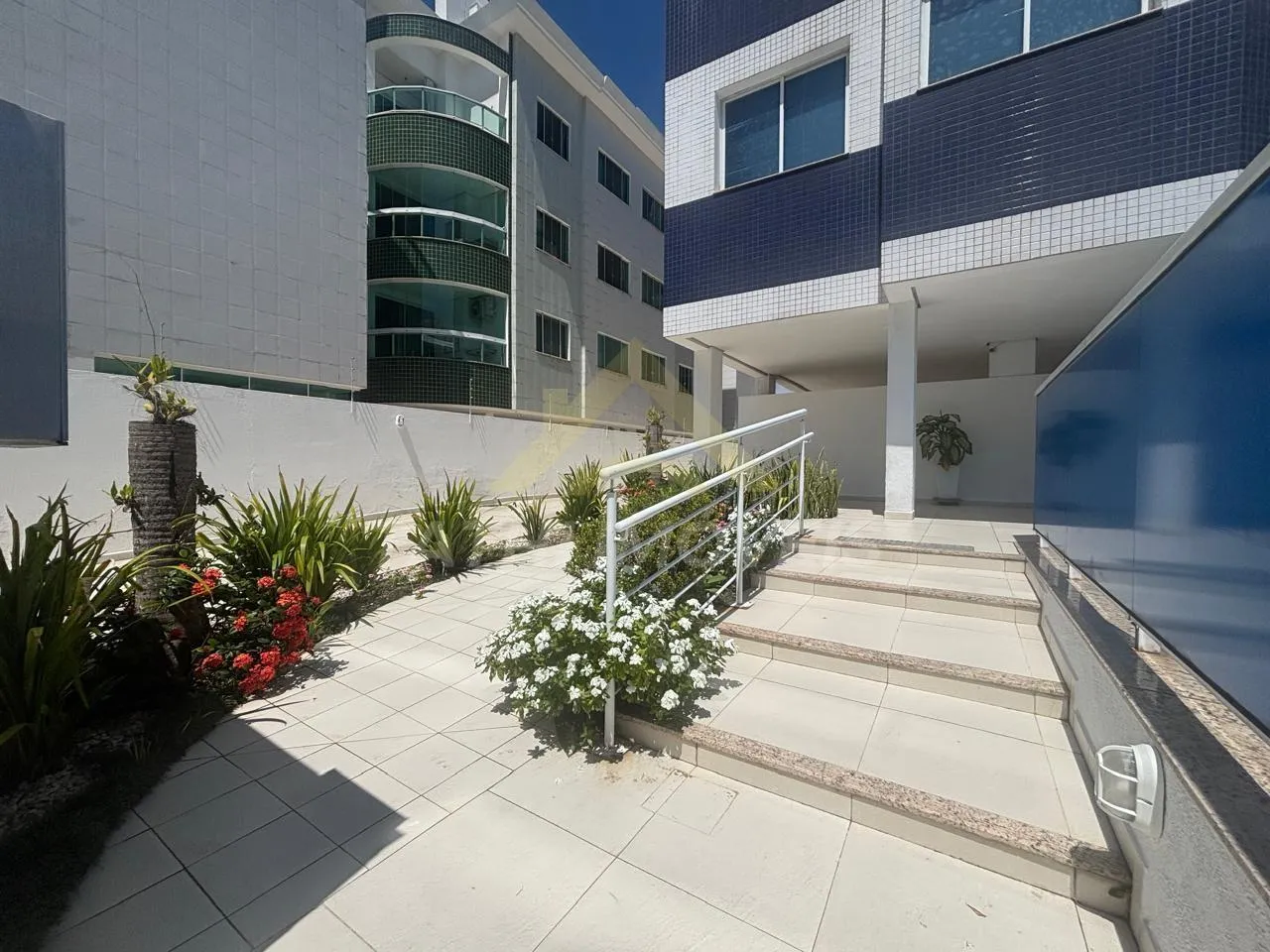 Apartamento amueblado de 114 m² con rincón de trabajo — photo 33