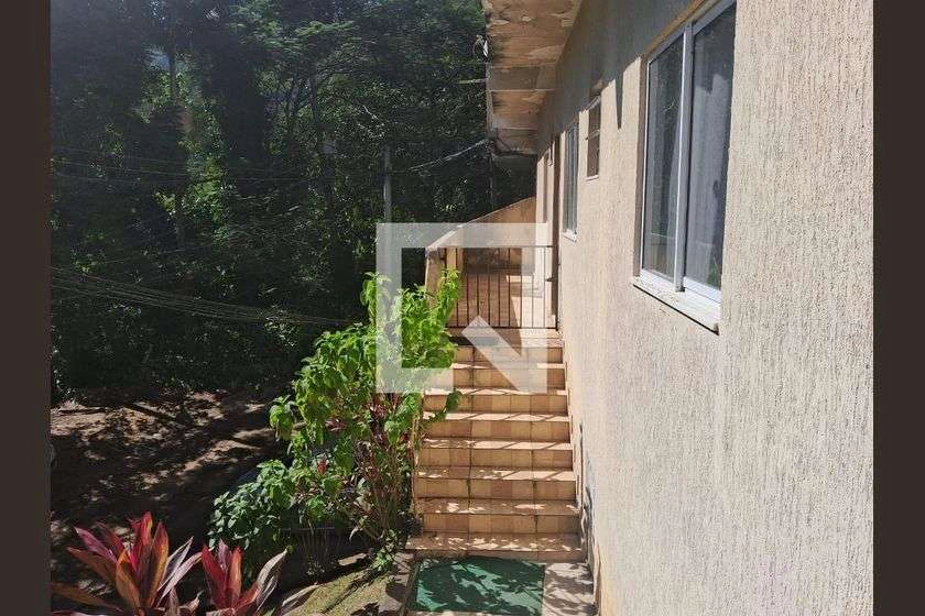 Estúdio de 25 m² com banheiro em box de vidro — photo 3