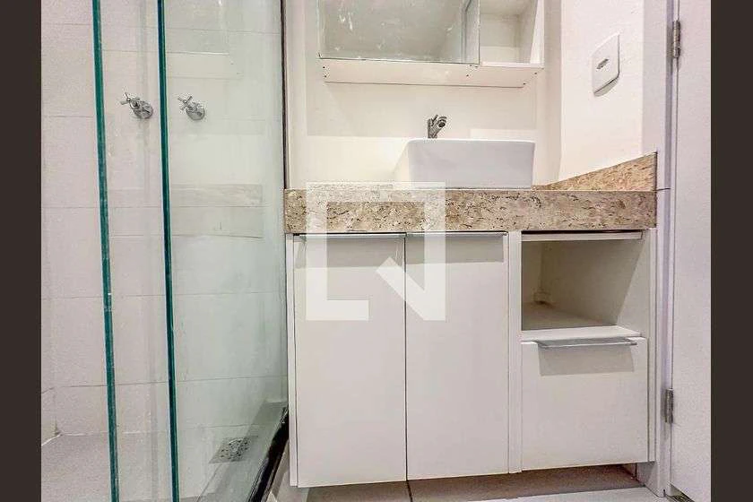 34 m² studio with balcony, 1 bedroom and 1 bathroom — photo 30