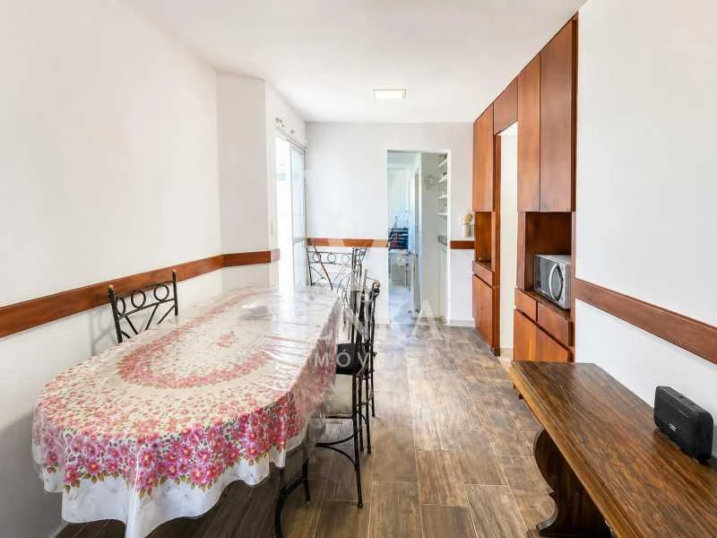 Unfurnished linear penthouse 210 m² with 3 bedrooms — photo 3