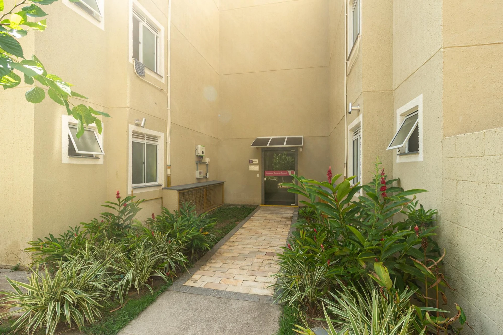 2-bedroom apartment with a home office in Rio de Janeiro — photo 36