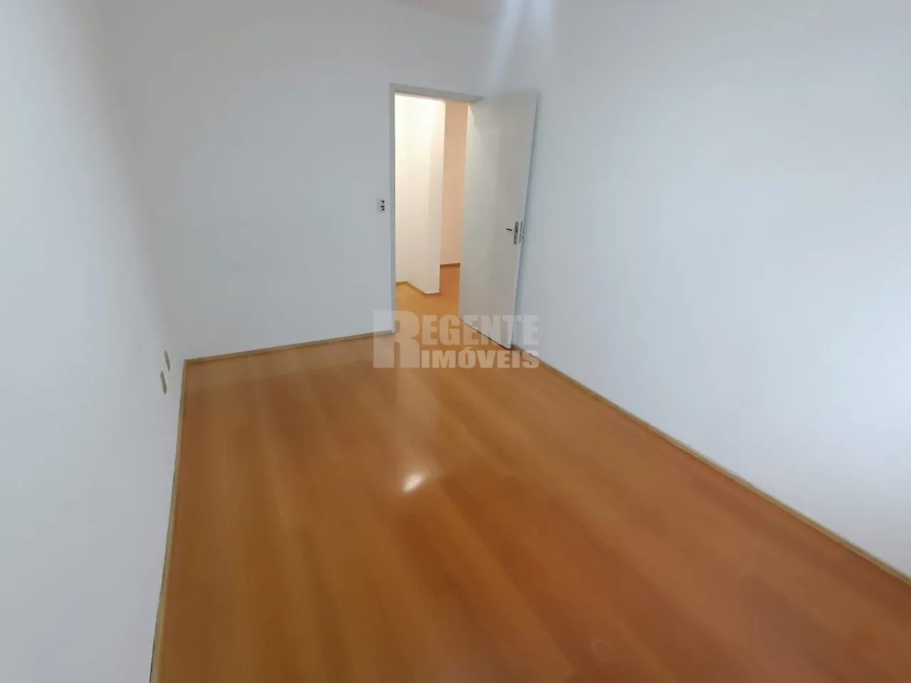 1-bedroom apartment with ceiling fans and balcony — photo 12