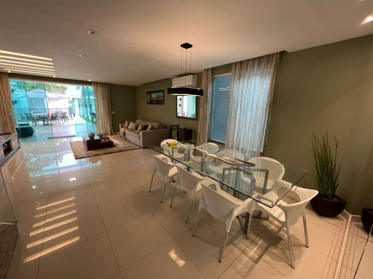Casa com 5 quartos e 5 banheiros, 3 vagas — photo 6
