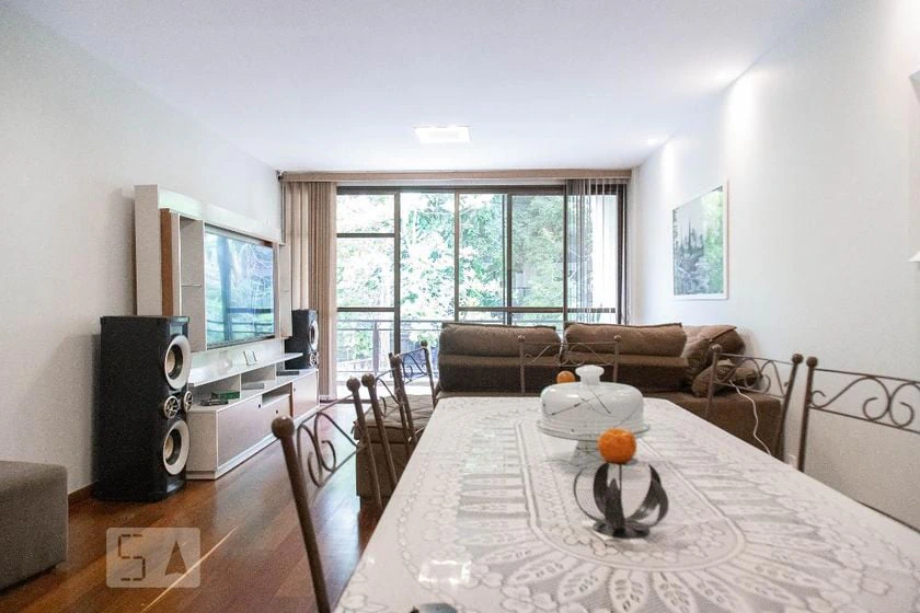 Rental apartment with 4 bedrooms and 150 m²