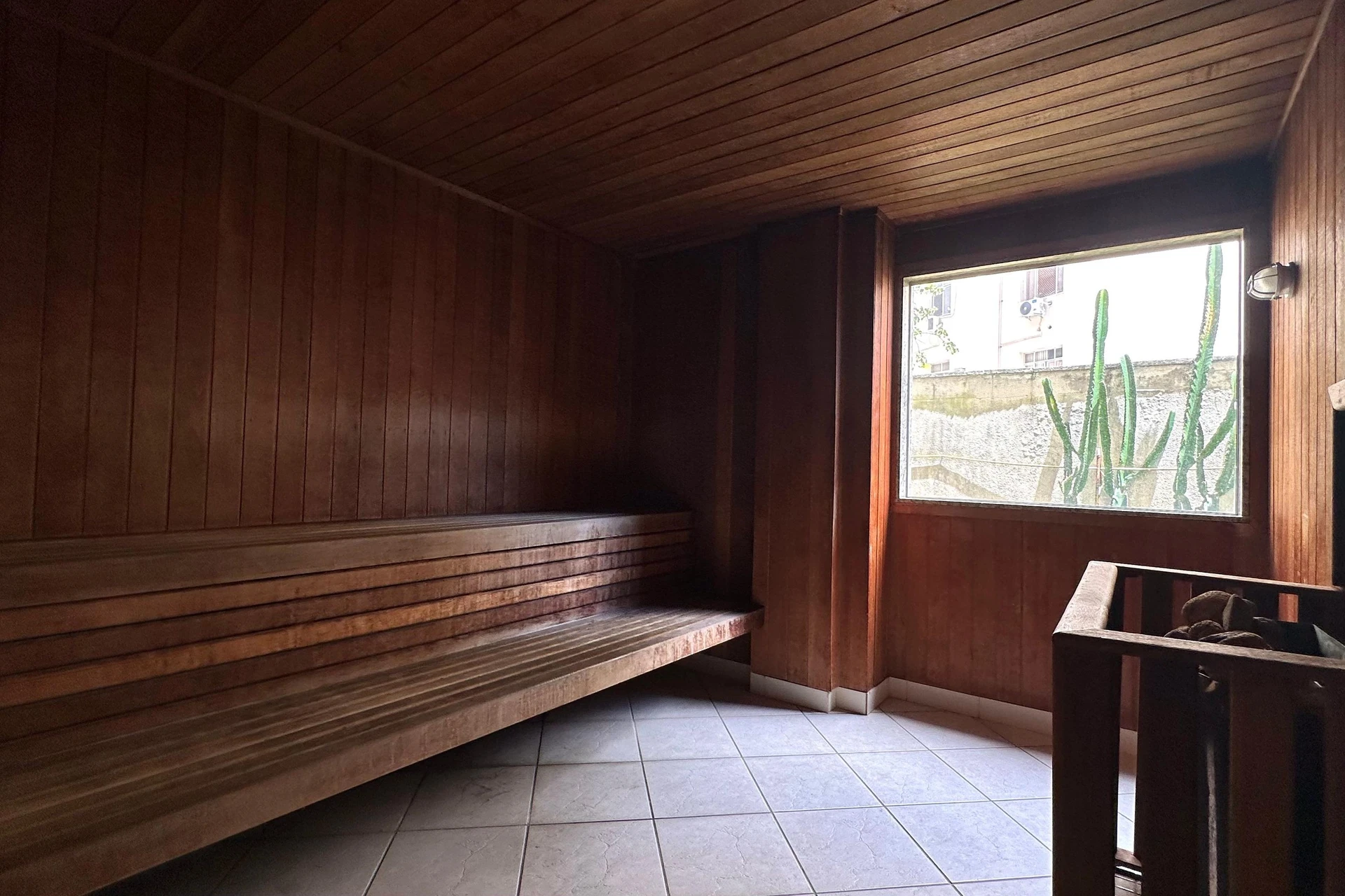Apartamento de 3 quartos com vista para a água — photo 56