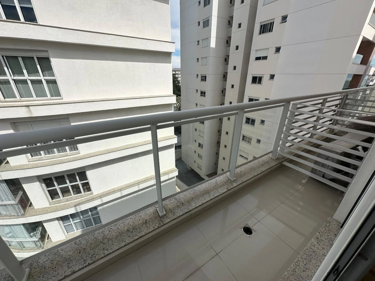 Ванна и 4 спальни: квартира 324 м² — photo 26