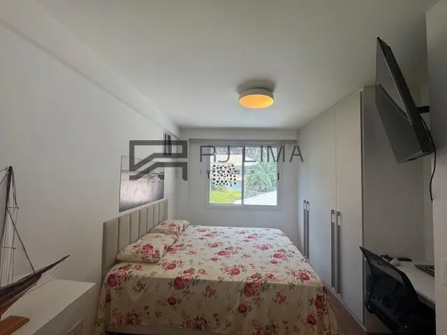 290 m² furnished house with 5 en-suites and 3 parking spaces — photo 45