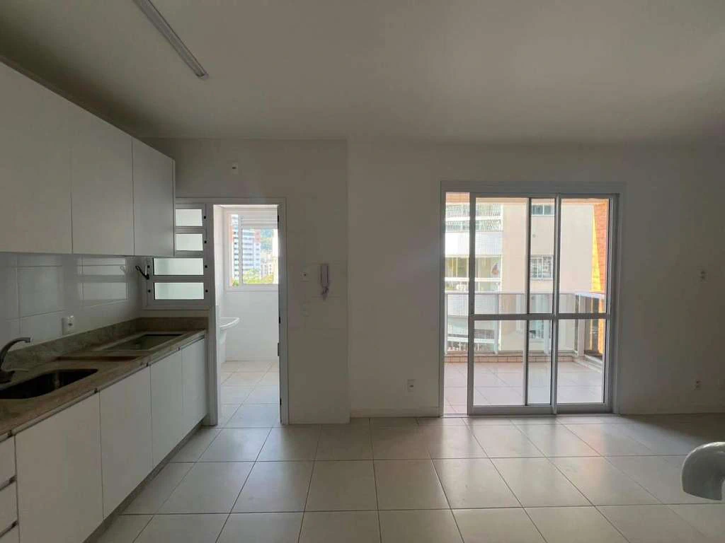 Piso de 3 dormitorios con suite y cocina abierta — photo 5