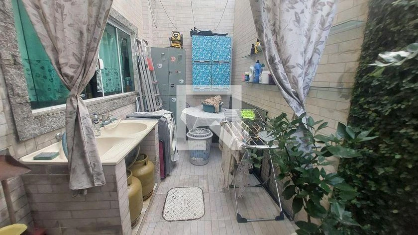 Washing machine in a 4-bedroom house, 159 m² — photo 38