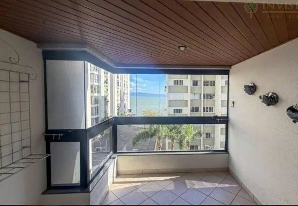 Furnished apartment, 107 m², with a glass-enclosed balcony — photo 15