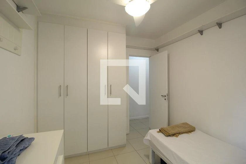 98 m² furnished apartment with 3 bedrooms and parking — photo 3